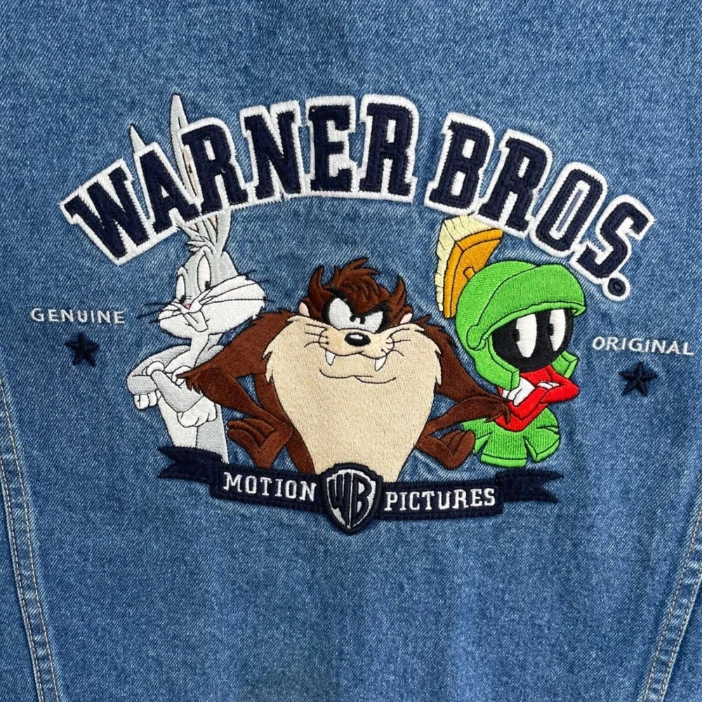 Warner Bros Denim Jacket Mens XL Blue Looney Tunes Embroidered Vintage Trucker